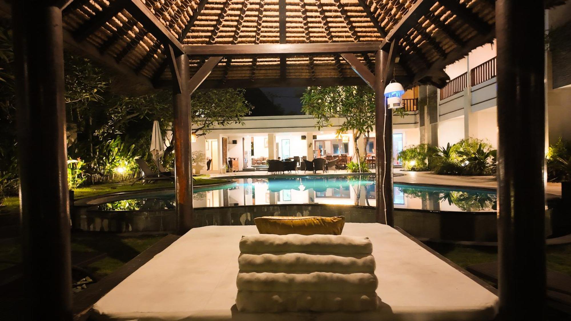 Villa Diana Bali 16 Bedrooms Seminyak Exterior foto