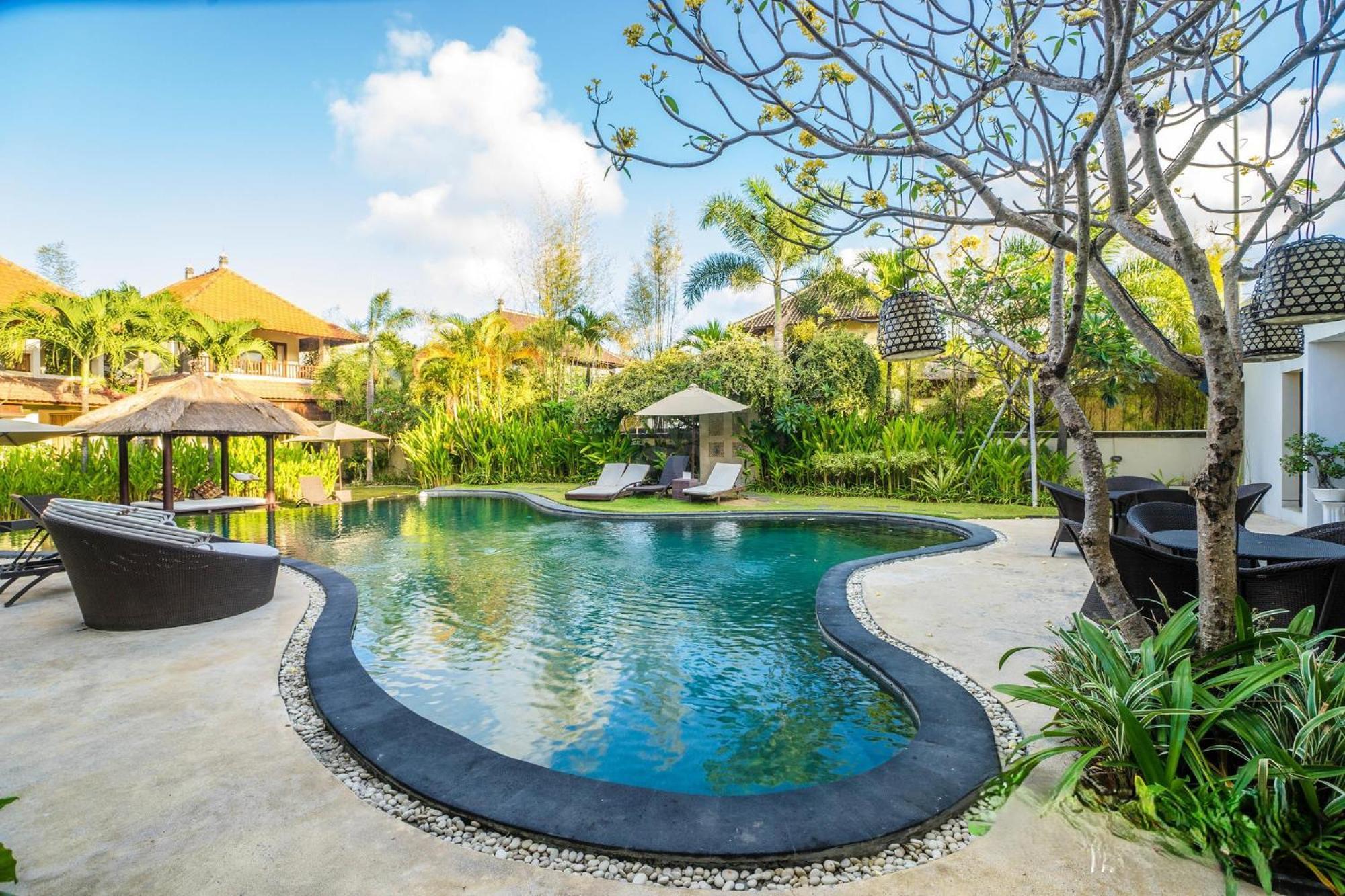 Villa Diana Bali 16 Bedrooms Seminyak Exterior foto